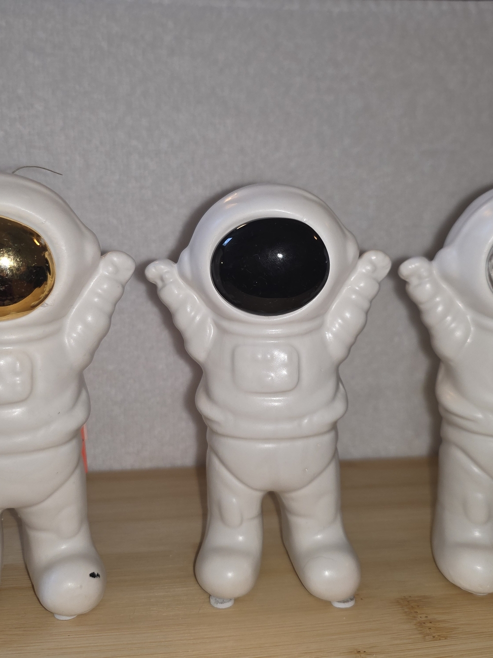 Set of 3 ,White Ceramic Astronaut Figurine with Visor